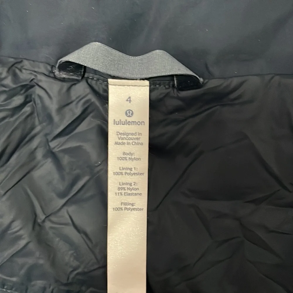 Lululemon jacket - Picture 4 of 4